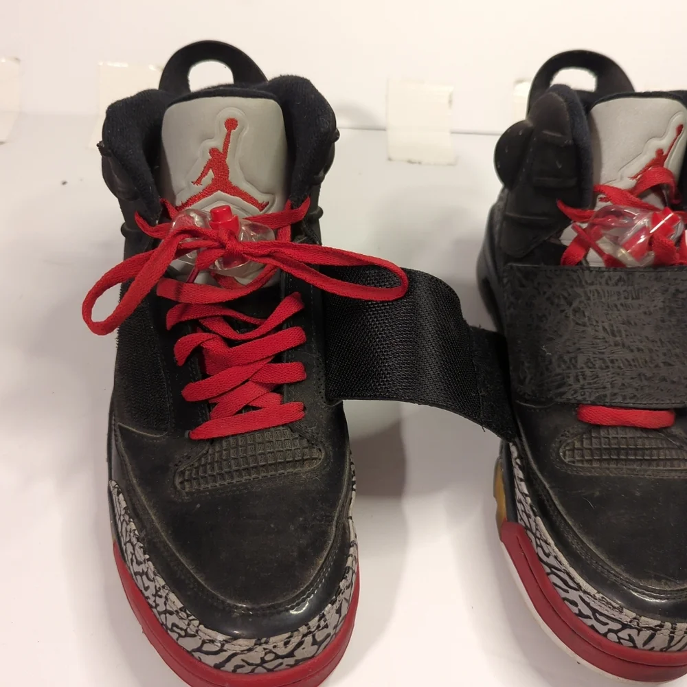 Air Jordans Son Of Mars Black Cement Sneakers - Mens Size 9